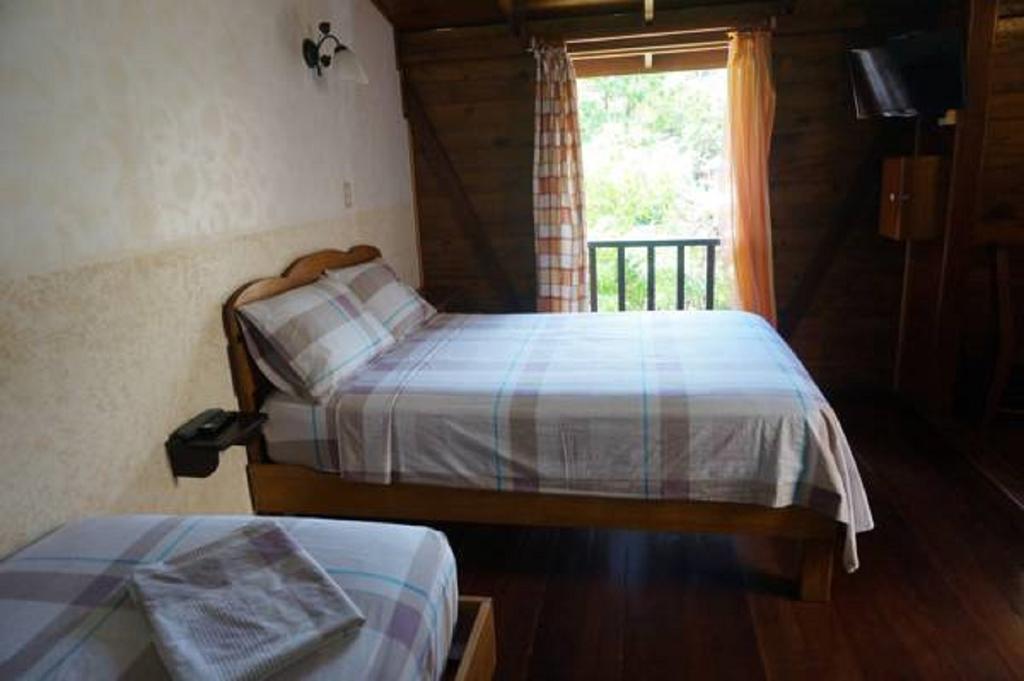 Hostal Hansi 博卡斯德尔托罗 外观 照片